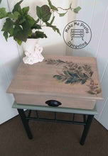 Load image into Gallery viewer, Leaf bouquet 1