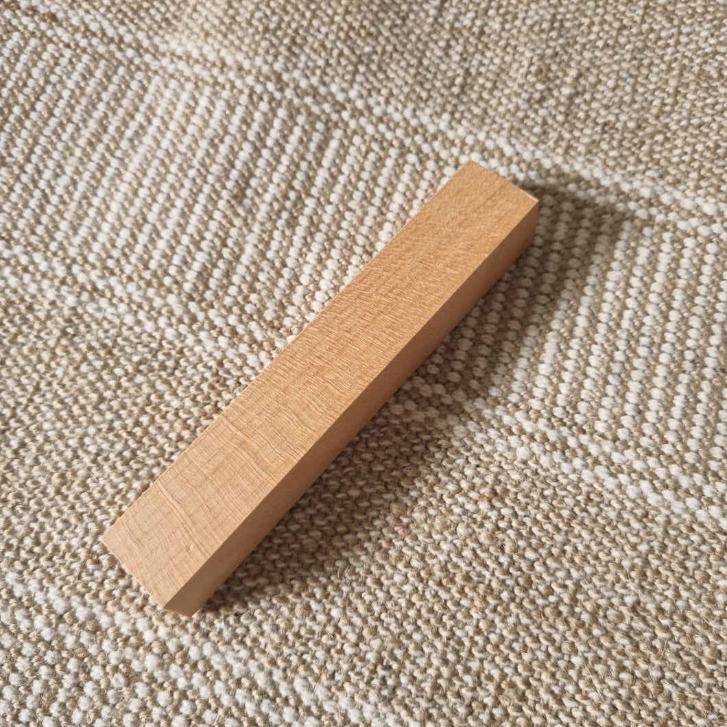 Wooden handle - Walnut lane