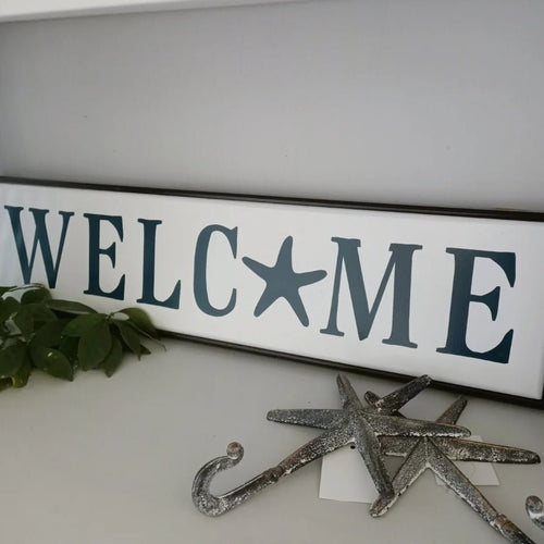 Welcome sign - Walnut lane